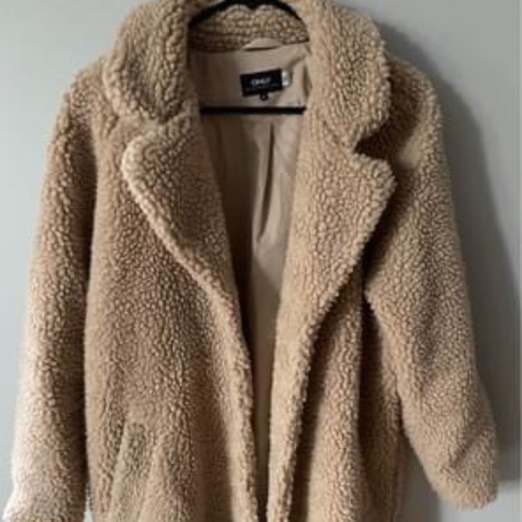Women’s Teddy Coat - Picture 1 of 3